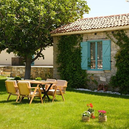Ride And Stay Cesme Exterior photo